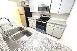 3425 Republic Dr, Forest Hill, TX 76140 - Photo 8