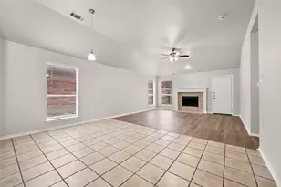 7928 Hill Country Ln, Dallas, TX 75249 - Photo 8