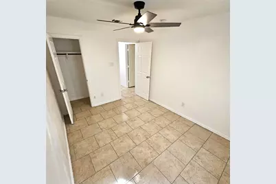 1810 Wiseman Avenue, Fort Worth, TX 76105 - Photo 14