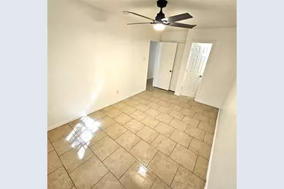 1810 Wiseman Avenue, Fort Worth, TX 76105 - Photo 12