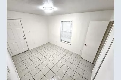 2839 Ave J, Fort Worth, TX 76105 - Photo 12