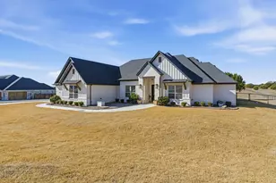 1038 Kingsley Ct, Weatherford, TX 76087 - Photo 2