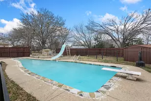 2917 Hickox Rd, Rowlett, TX 75089 - Photo 2
