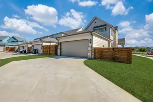 9601 Thorncrown Ln, Fort Worth, TX 76179 - Photo 12