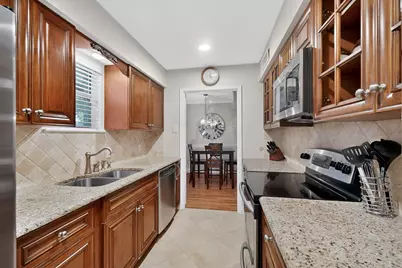 10534 Stone Canyon Road #111, Dallas, TX 75230 - Photo 6
