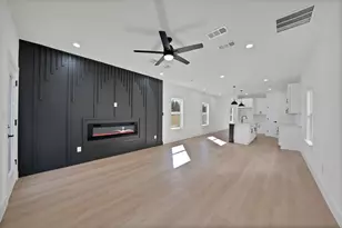 2912 Brigham Ln, Dallas, TX 75215 - Photo 8