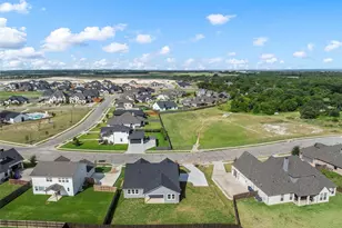 2012 Palafox Dr, Lorena, TX 76655 - Photo 38