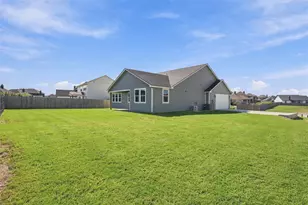 2012 Palafox Dr, Lorena, TX 76655 - Photo 34