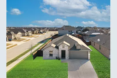 417 Destin Drive, Fort Worth, TX 76131 - Photo 2