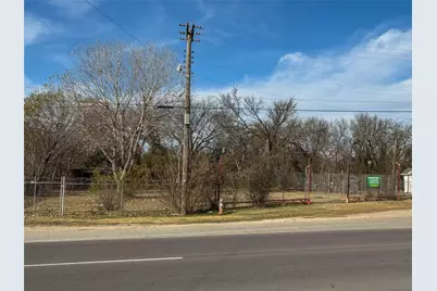 1709 N Main Street, Cleburne, TX 76033 - Photo 1