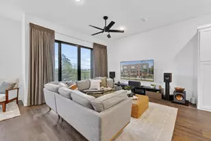 737 N Zang Blvd, Dallas, TX 75208 - Photo 8