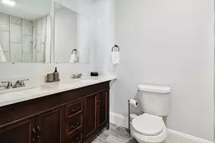 702 N Edgefield Ave, Dallas, TX 75208 - Photo 22