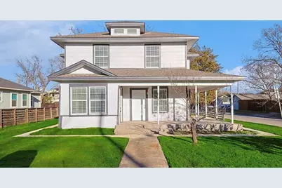 702 N Edgefield Avenue, Dallas, TX 75208 - Photo 1