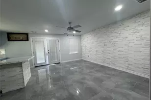 129 Mill Creek Dr, Weatherford, TX 76085 - Photo 10