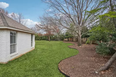 4037 Appian Way, Arlington, TX 76013 - Photo 28