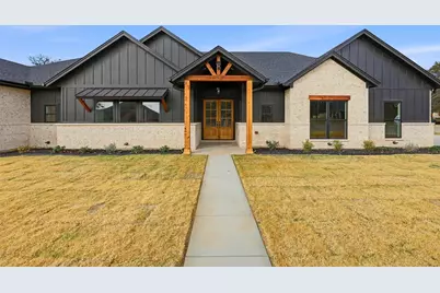 509 Emma Street, Grandview, TX 76050 - Photo 2