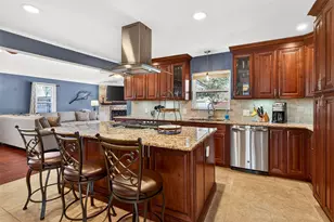 126 Classen Dr, Dallas, TX 75218 - Photo 12