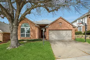 18519 Timber Oaks Dr, Dallas, TX 75287 - Photo 2