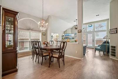 18519 Timber Oaks Drive, Dallas, TX 75287 - Photo 6