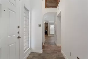 13109 Burninglog Ln, Dallas, TX 75243 - Photo 10