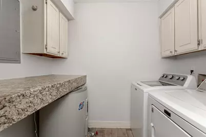 13109 Burninglog Lane, Dallas, TX 75243 - Photo 12