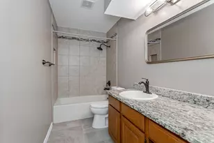 13109 Burninglog Ln, Dallas, TX 75243 - Photo 26