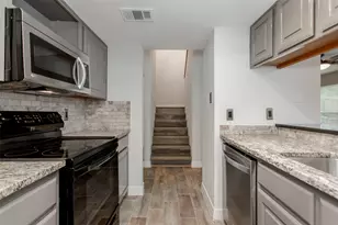 13109 Burninglog Ln, Dallas, TX 75243 - Photo 14