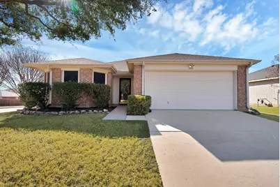 1448 Knottingham Drive, Little Elm, TX 75068 - Photo 2