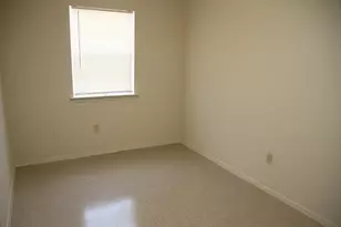 401 Hallvale Dr, White Settlement, TX 76108 - Photo 18