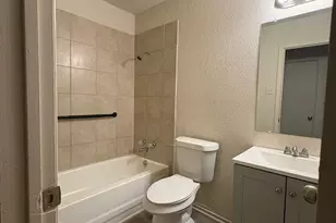 401 Hallvale Dr, White Settlement, TX 76108 - Photo 28