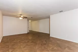 2109 Doecrest Dr, Denton, TX 76210 - Photo 2