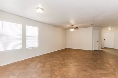 2109 Doecrest Drive, Denton, TX 76210 - Photo 4