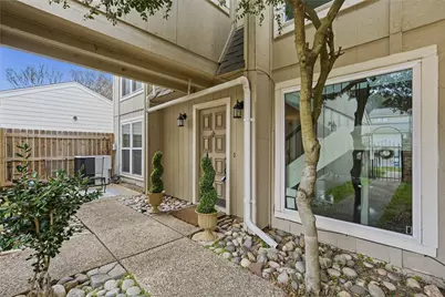 4506 Village Oak Drive, Waco, TX 76710 - Photo 4