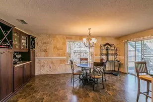 10708 Emerald Park Ln, Fort Worth, TX 76052 - Photo 4