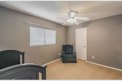 10708 Emerald Park Lane, Fort Worth, TX 76052 - Photo 12