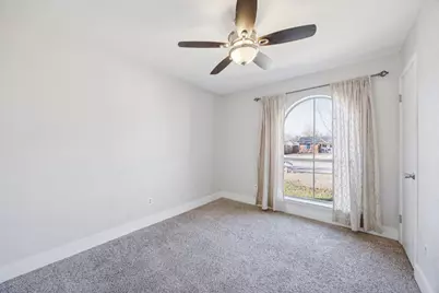 726 Waikiki Drive, Garland, TX 75043 - Photo 20
