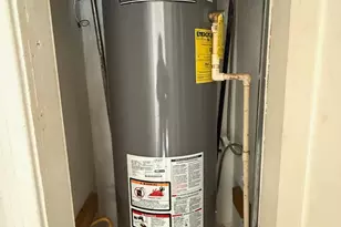 636 S Center St, Grand Prairie, TX 75051 - Photo 24