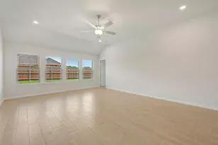 3301 Kingdom Dr, Denton, TX 76208 - Photo 2
