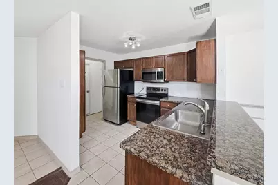 3950 Seaside Court, Fort Worth, TX 76040 - Photo 10