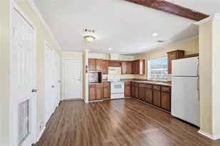 2313 Fernwood Ave, Dallas, TX 75216 - Photo 32