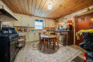 304 S 1st St, Abbott, TX 76621 - Photo 14