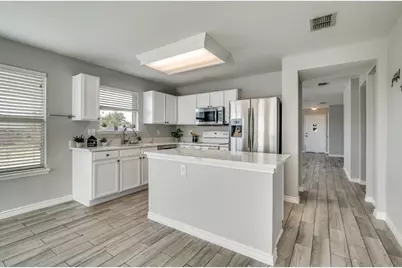 2429 N Emerald Lane, McKinney, TX 75071 - Photo 4