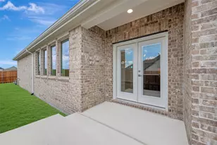9809 Flourishing Wy, Mesquite, TX 75126 - Photo 2
