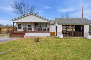 126 Maples Trail, Mabank, TX 75156 - Photo 2