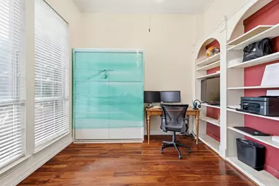 923 Granview Drive, Lewisville, TX 75067 - Photo 6