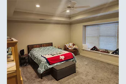 923 Granview Drive, Lewisville, TX 75067 - Photo 14