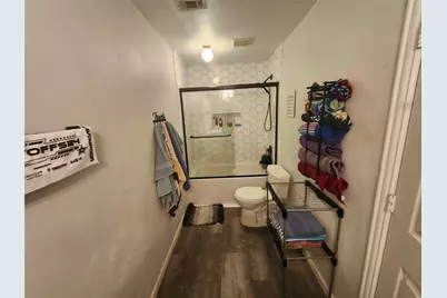 923 Granview Drive, Lewisville, TX 75067 - Photo 22