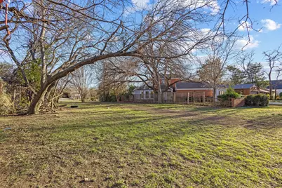 8058 Eagle Trail, Dallas, TX 75238 - Photo 24