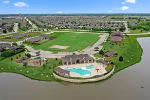 1505 Gulin St, Royse City, TX 75189 - Photo 4