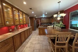 8120 Bangor Dr, Benbrook, TX 76116 - Photo 28